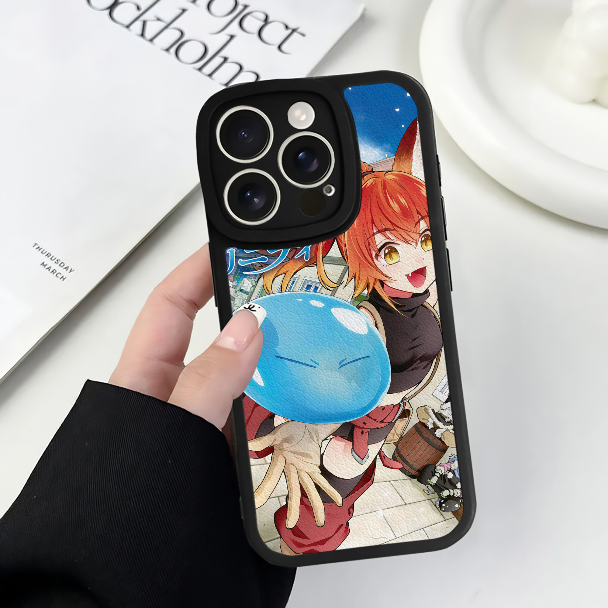 （画像用） 転スラ Regarding Reincarnated to Slime 【iPhone 16シリーズ対応】シリコンスマホケース（レザー調） 材質：シリコン